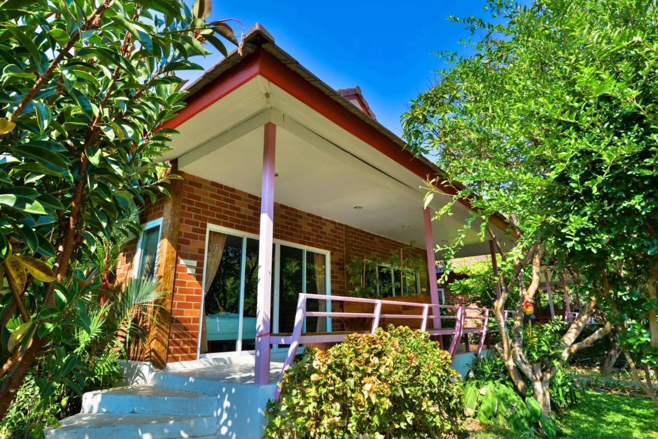 Theerama Cottage Suan Phueng Ngoại thất bức ảnh